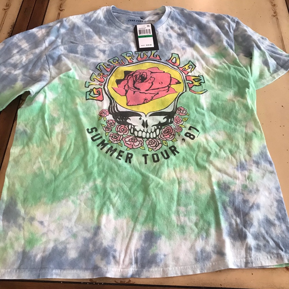 BNWT!! Grateful Dead tie dye tee! Size L